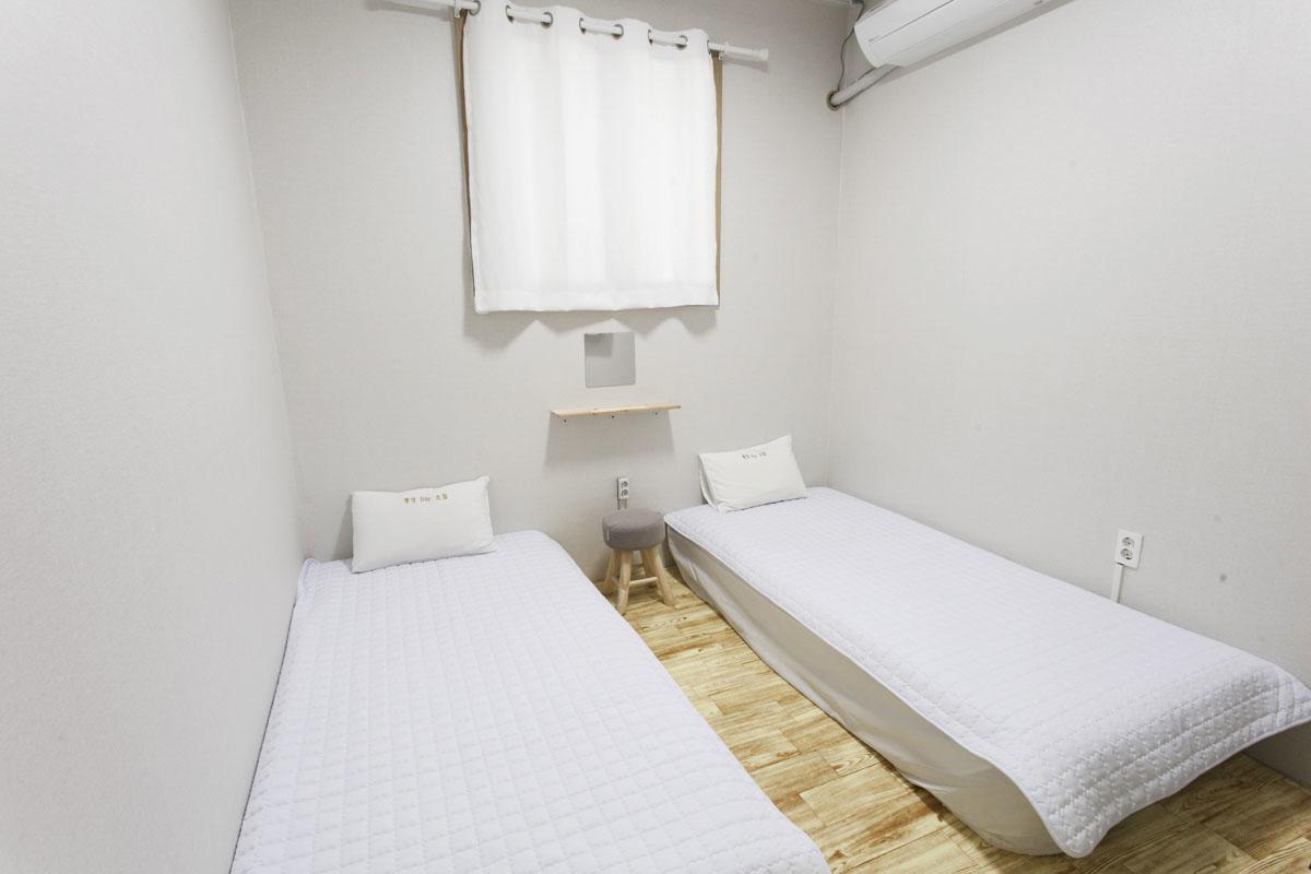 Tongyeong Bay Condo Hotel Δωμάτιο φωτογραφία