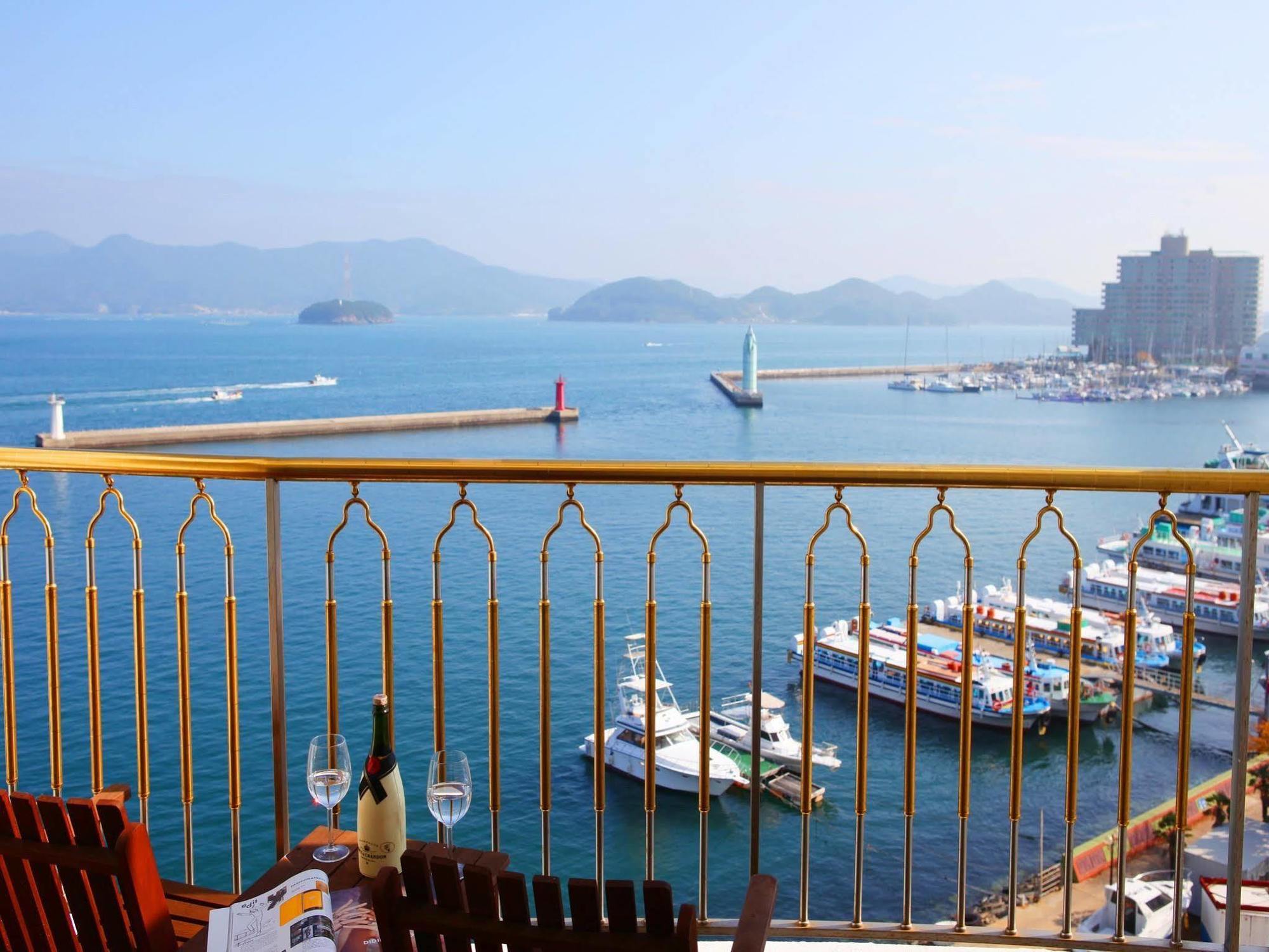 Tongyeong Bay Condo Hotel Εξωτερικό φωτογραφία